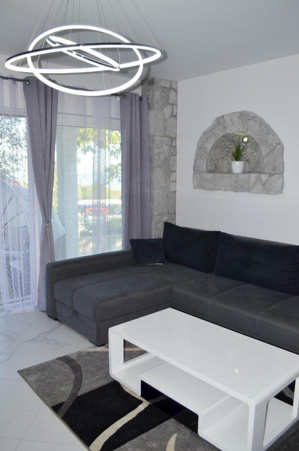 Tj Apartment Крк Экстерьер фото